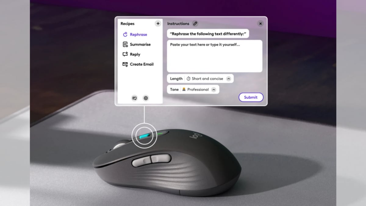 Nahaufnahme der Logitech Signature AI von Logo AI Maus mit einem sichtbaren AI-Prompt-Builder-Fenster, das Optionen zum Umschreiben und Erstellen von E-Mails anzeigt.